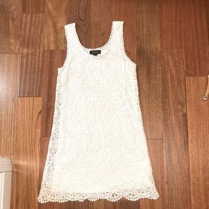 White lace dress